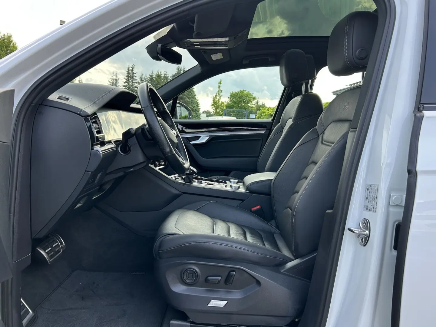 Touareg 3.0 TDI DSG R-Line 4Motion Black Style