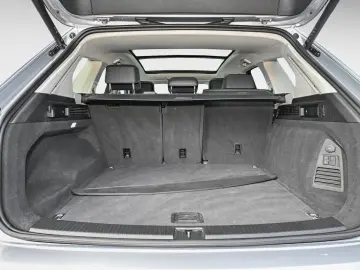 Touareg 3.0 TDI 4MOTION Tiptronic MASSAGE/ PANO/