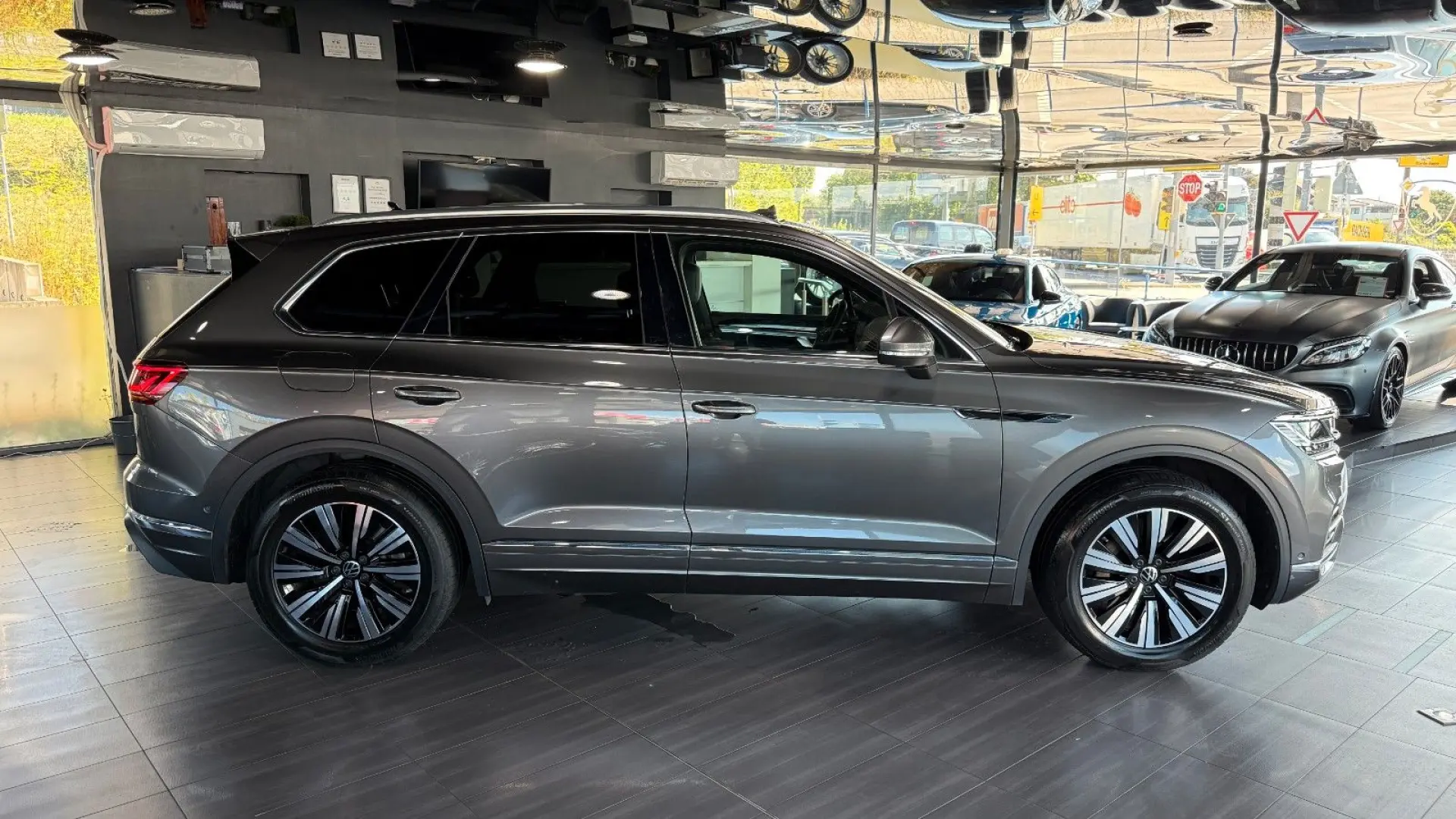Touareg 3.0 Elegance eHybrid*4M*Pano*Luft*Matrix