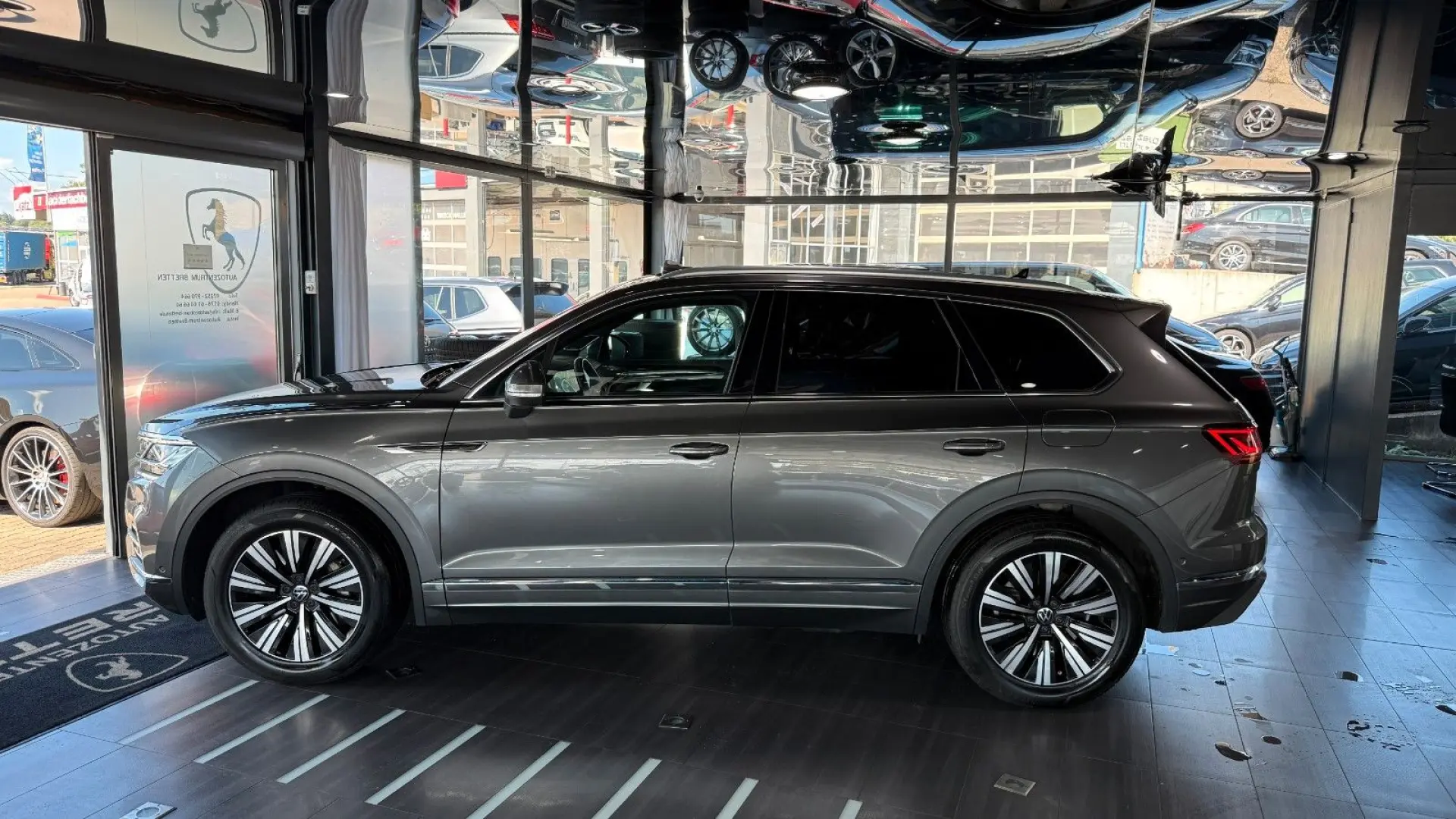 Touareg 3.0 Elegance eHybrid*4M*Pano*Luft*Matrix