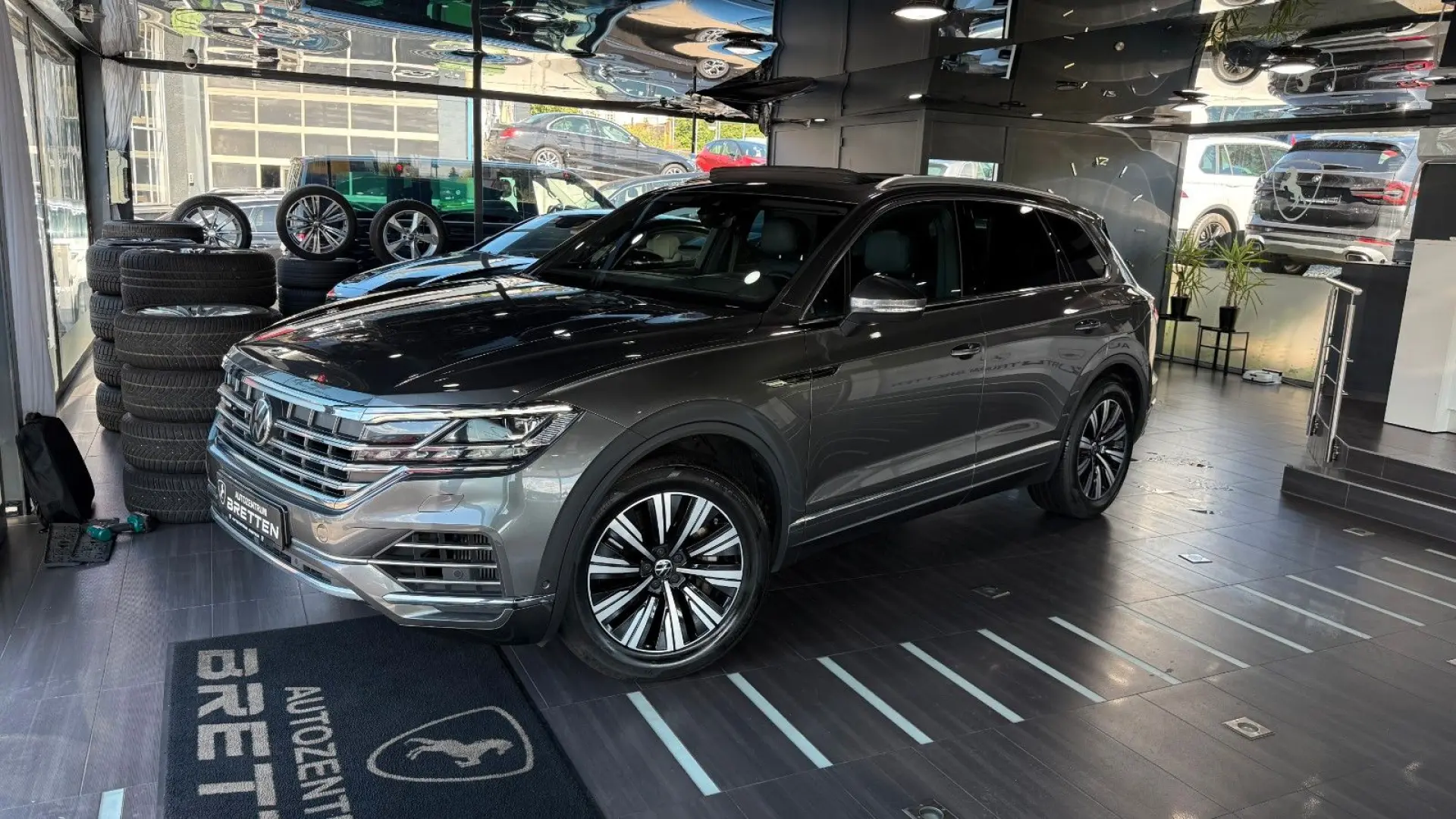 Touareg 3.0 Elegance eHybrid*4M*Pano*Luft*Matrix