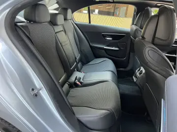 C C220 EQ Boost Avantgarde Pano Navi LEDKamera