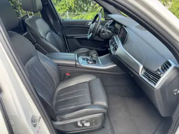 X5 M50i*MASSAGE*SKY LOUNGE*
