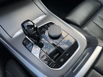 X5 M50i*MASSAGE*SKY LOUNGE*