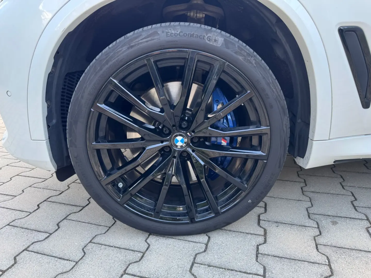 X5 M50i*MASSAGE*SKY LOUNGE*