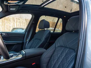 X5 30d M SPORT.DR.ASS.LUFT.SOFTC.PANO.AHK.2STÜCK