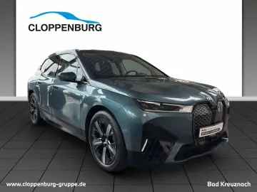 iX xDrive40 Head-Up+AHK+StHz+StKlima+Navi+ACC