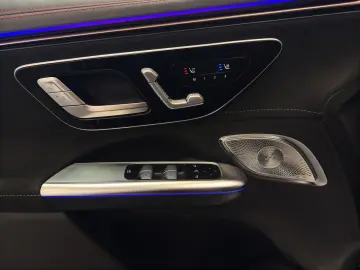 EQE 43 AMG SUV 4M Airmatic*HUD*360°*Burmester+++
