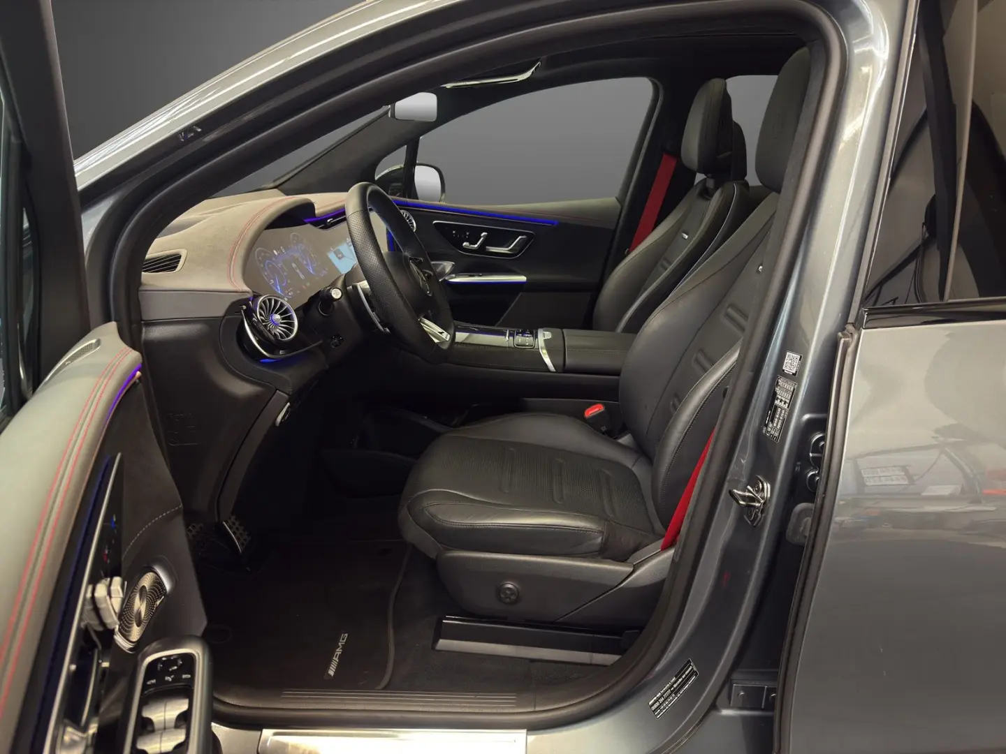 EQE 43 AMG SUV 4M Airmatic*HUD*360°*Burmester+++