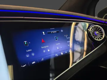EQE 43 AMG SUV 4M Airmatic*HUD*360°*Burmester+++