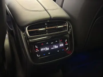EQE 43 AMG SUV 4M Airmatic*HUD*360°*Burmester+++