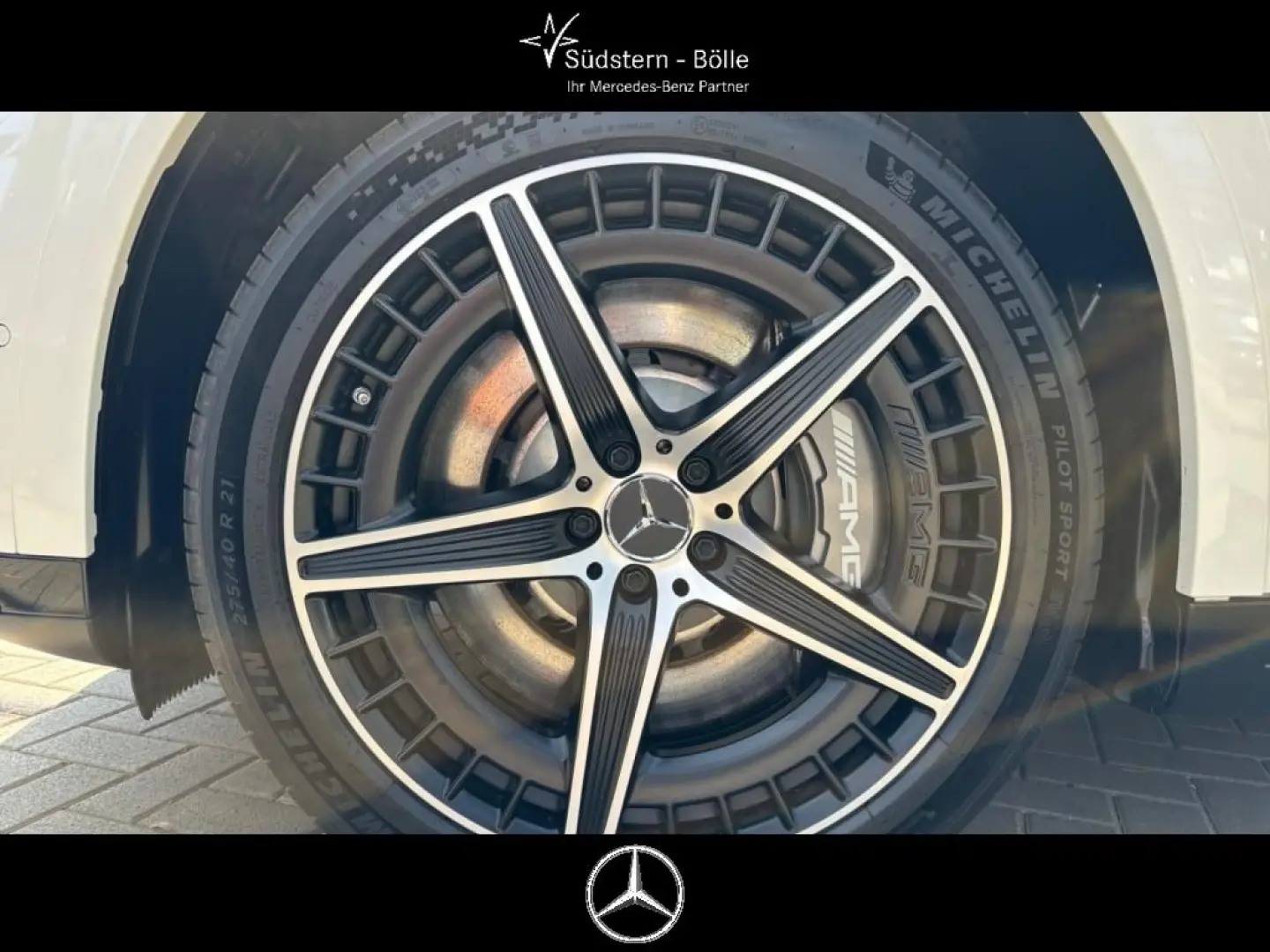 EQE 43 AMG 4M SUV HYPER+DISTR.+AHK+PANO+HUD+HAL+