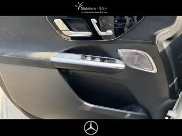 EQE 43 AMG 4M SUV HYPER+DISTR.+AHK+PANO+HUD+HAL+
