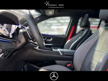 EQE 43 AMG 4M SUV HYPER+DISTR.+AHK+PANO+HUD+HAL+