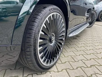 EQE 43 AMG SUV 4M +SHZ+Pano+AHK+HUD+S-Sitz+ACC