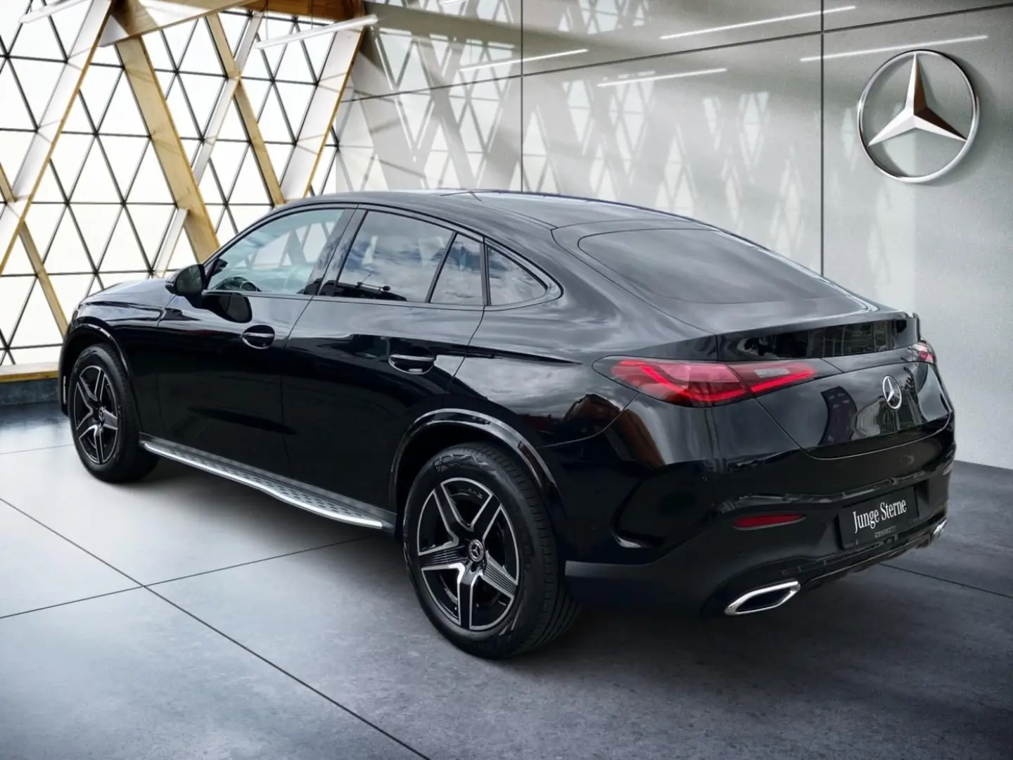 GLC 300 4MATIC Coupé AMG Night*LenkradH*Pano*AHK