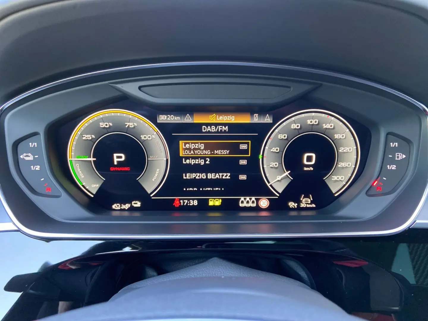 A8 60 TFSIe qu. *Dig.-Matrix*Pano*HuD*Air*B&O*