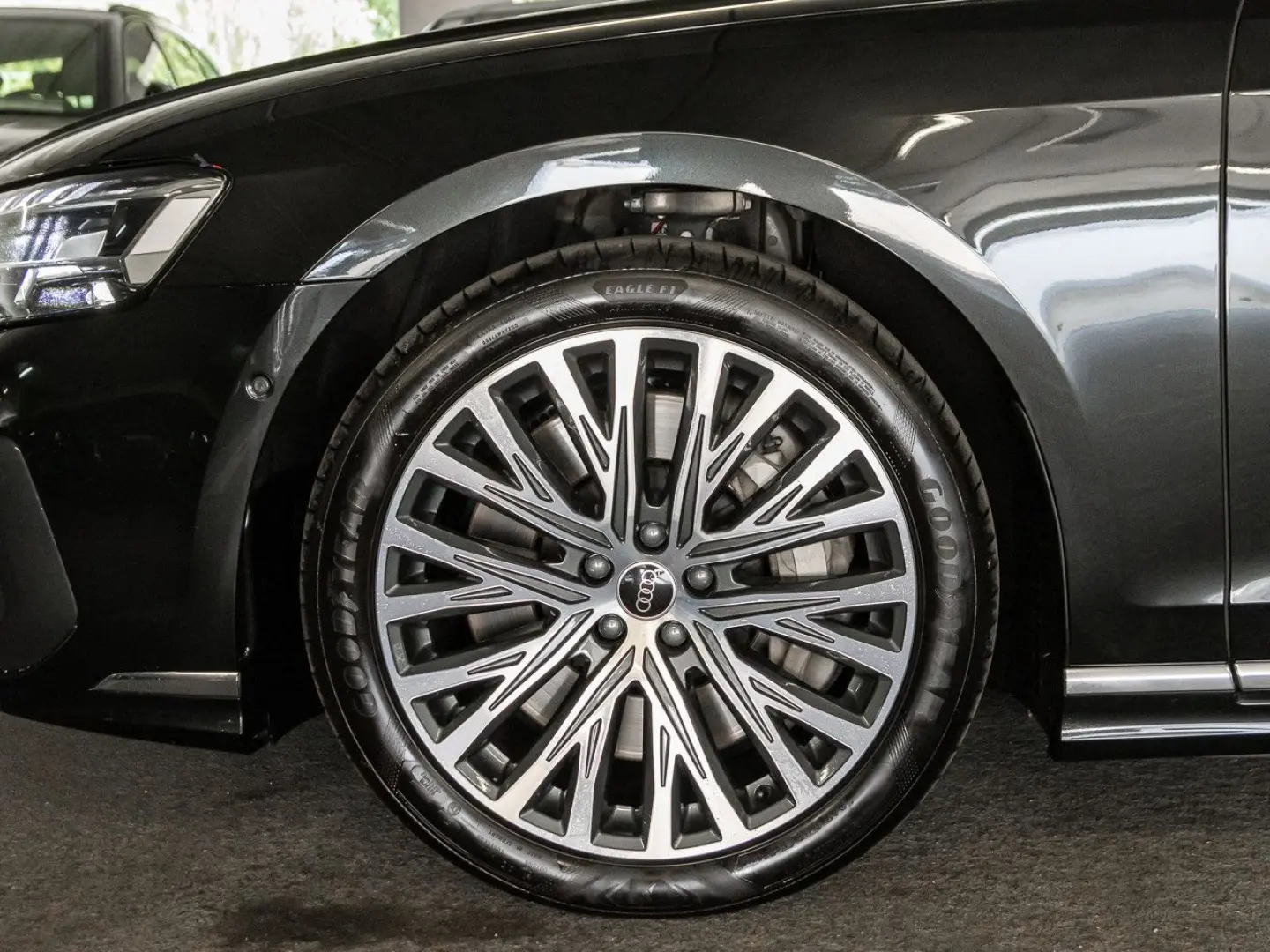 A8 60 TFSI e Sitzbelüftung B&O Dynamiklenkung