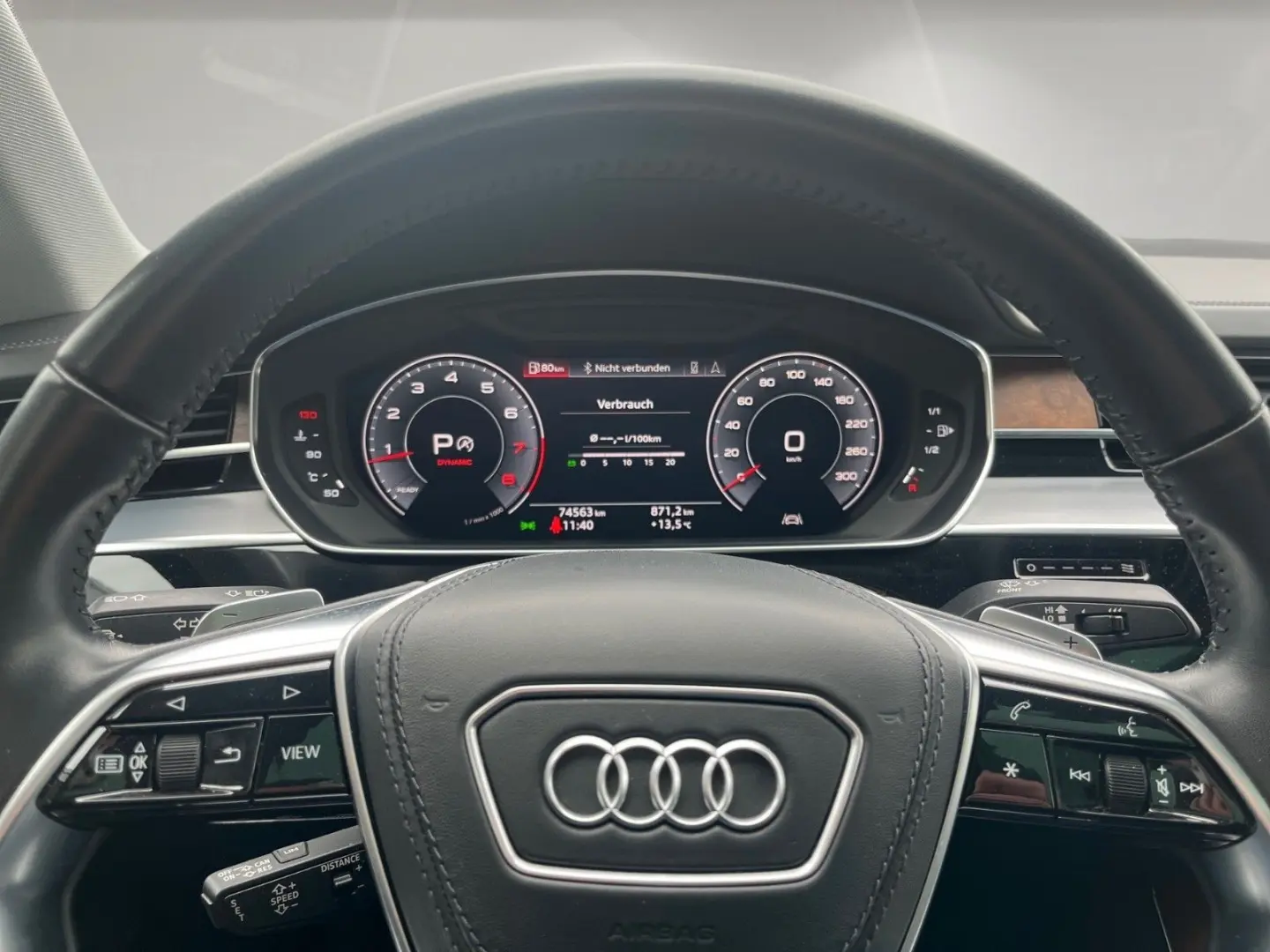 A8 60 TFSI quattro 21