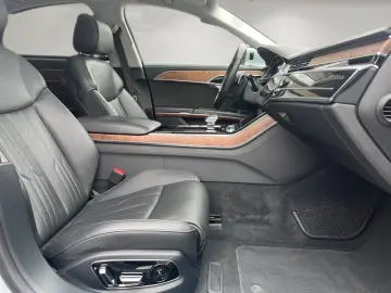 A8 60 TFSI quattro 21