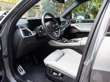 X5 30d M SPORT.LUFTF.SOFTCL.PANORAMA.H/K.AHK.360