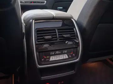 X5 30d M SPORT.LUFTF.SOFTCL.PANORAMA.H/K.AHK.360