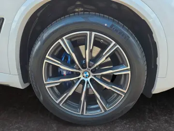 X5 xD 30d M Sport/LIVE COCKPIT PROF/LASER/HK/AHK