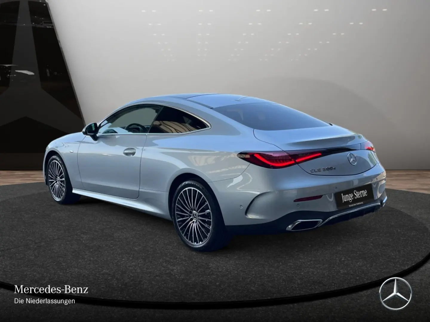 CLE 300 e AMG Prem.+/PANO/HUD/360°/MEMO/DIGI