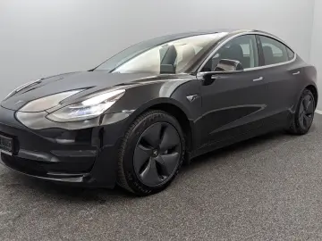Model 3 Long Range Dual AWD PANO BLACK BLACK