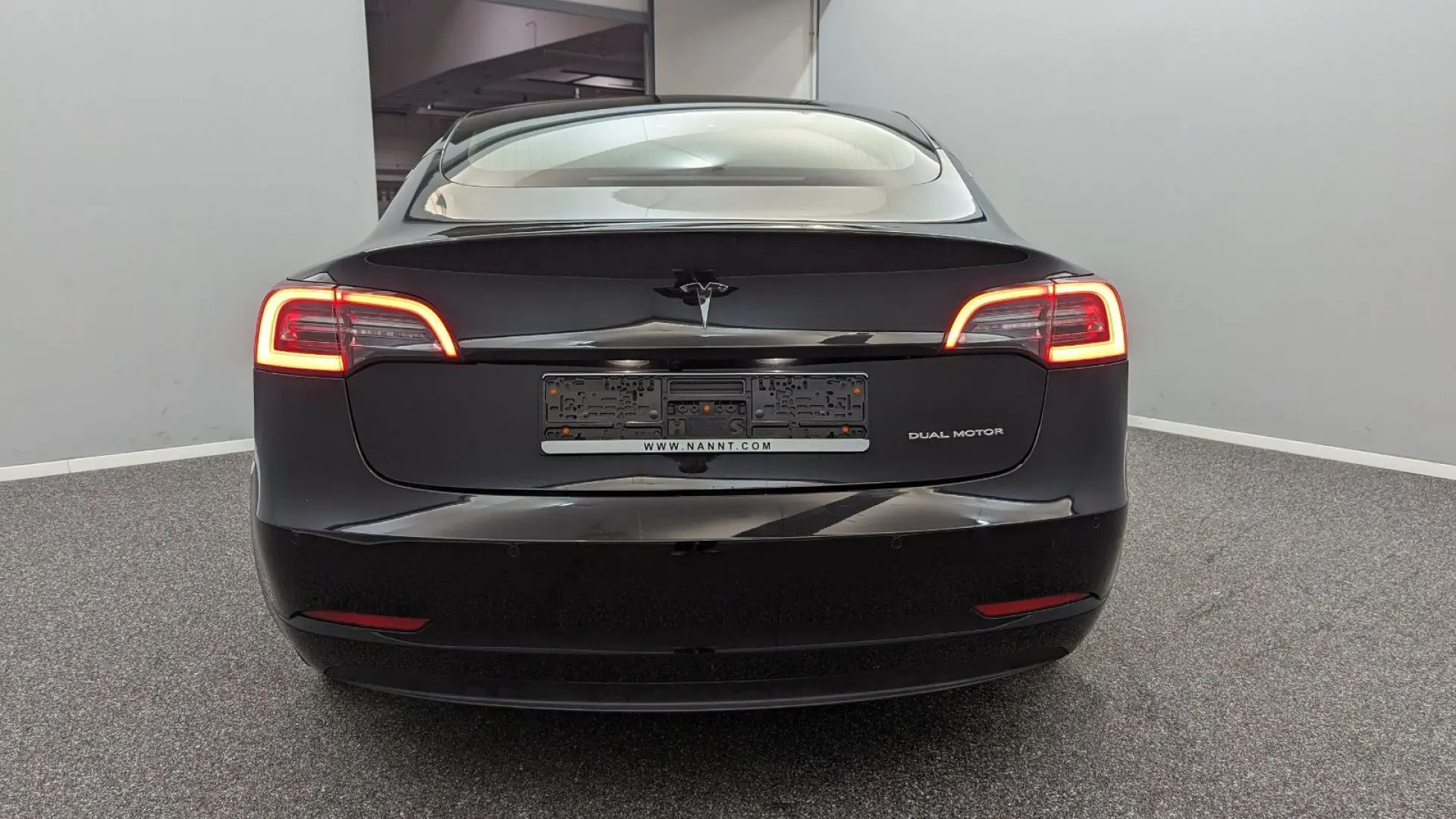 Model 3 Long Range Dual AWD*PANO*BLACK/BLACK