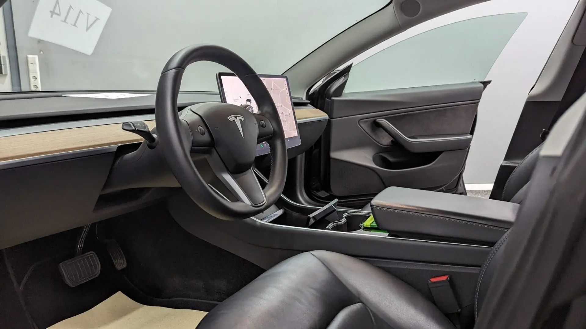 Model 3 Long Range Dual AWD*PANO*BLACK/BLACK