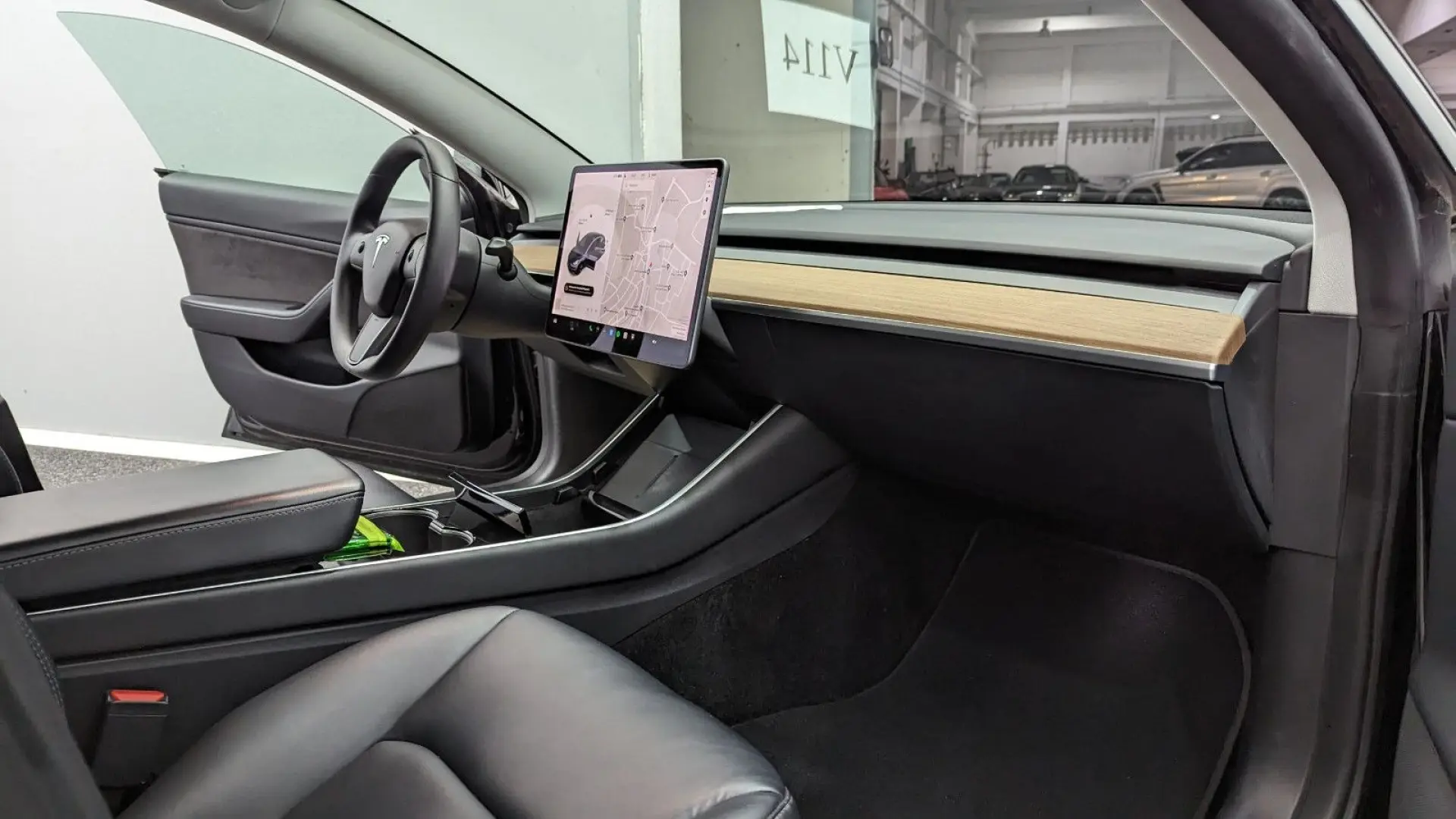 Model 3 Long Range Dual AWD*PANO*BLACK/BLACK