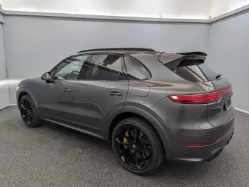 Cayenne Turbo S E-Hybrid*PANO*PCCB*MEGA