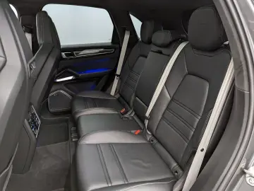 Cayenne Turbo S E-Hybrid*PANO*PCCB*MEGA