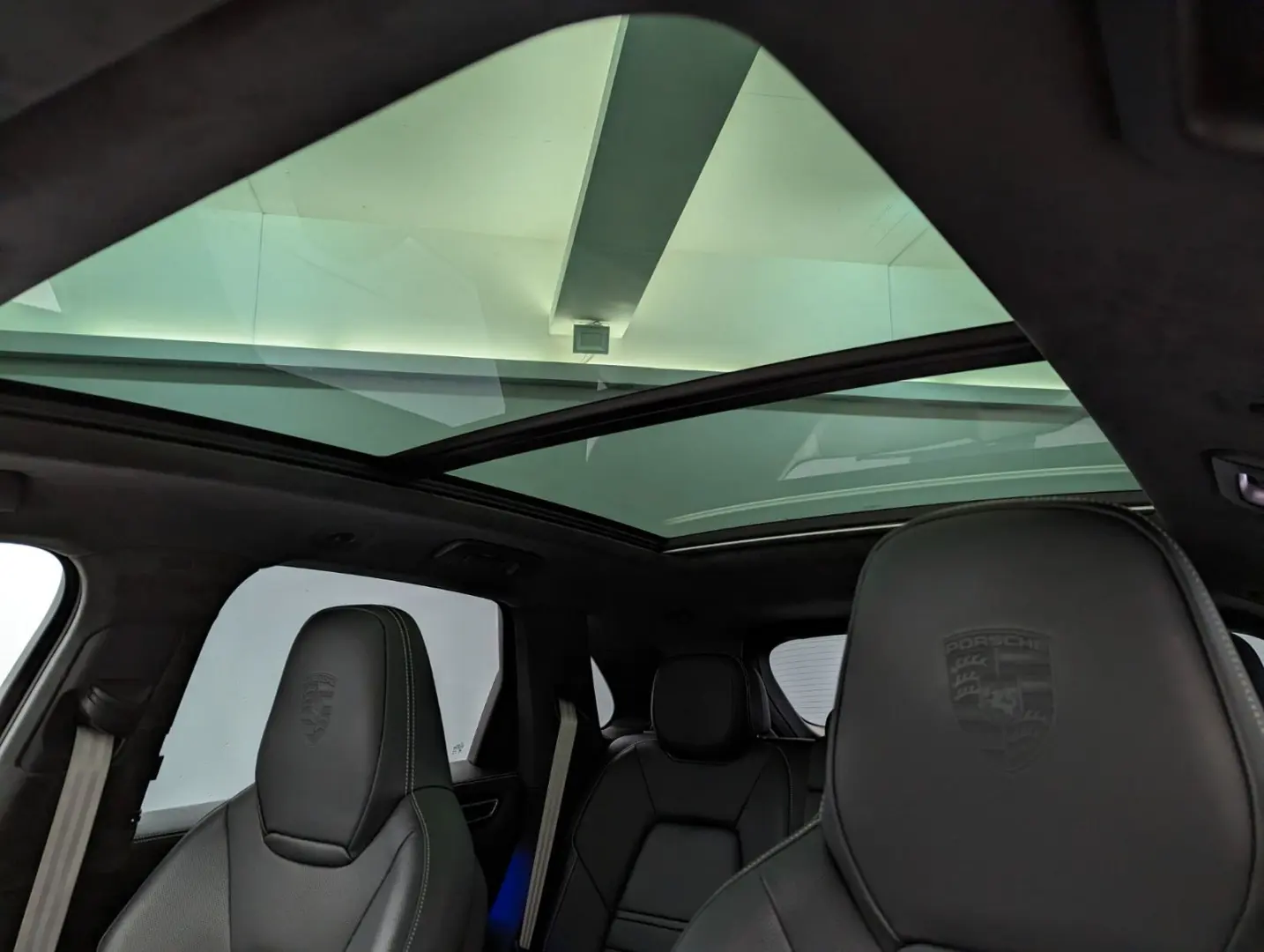 Cayenne Turbo S E-Hybrid*PANO*PCCB*MEGA