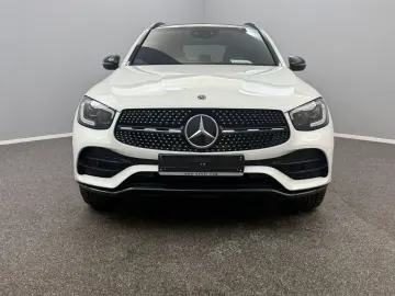 GLC 300de 4M AMG-LINE WIDE*ACC*PANO*AHK*BEAM