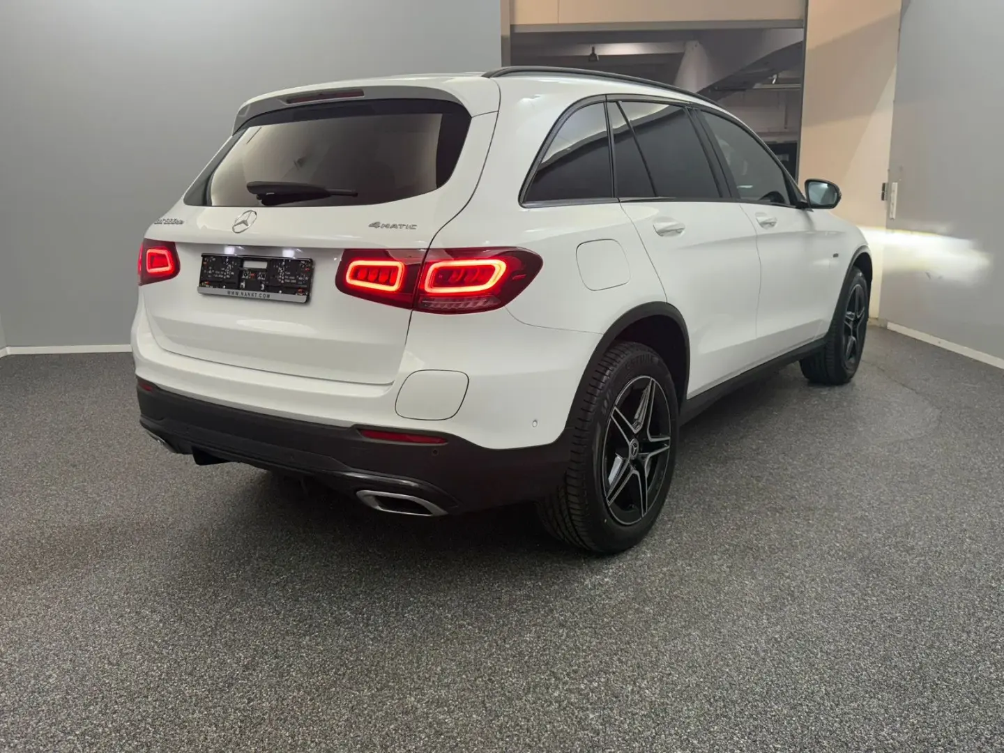 GLC 300de 4M AMG-LINE WIDE*ACC*PANO*AHK*BEAM