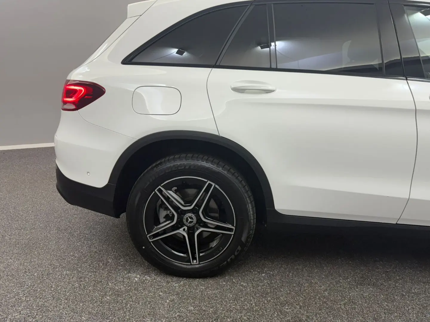 GLC 300de 4M AMG-LINE WIDE*ACC*PANO*AHK*BEAM