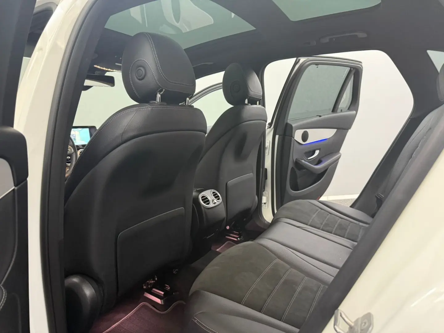 GLC 300de 4M AMG-LINE WIDE*ACC*PANO*AHK*BEAM