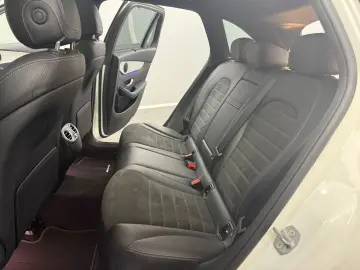 GLC 300de 4M AMG-LINE WIDE*ACC*PANO*AHK*BEAM