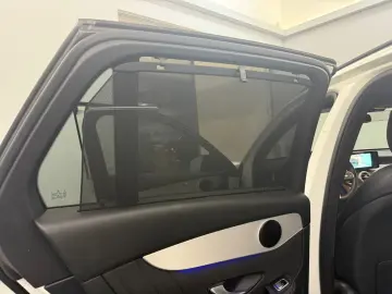 GLC 300de 4M AMG-LINE WIDE*ACC*PANO*AHK*BEAM