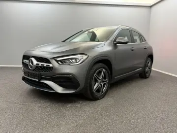 GLA 250e AMG LINE KAM WIDE LED CARPLAY 1-HAND
