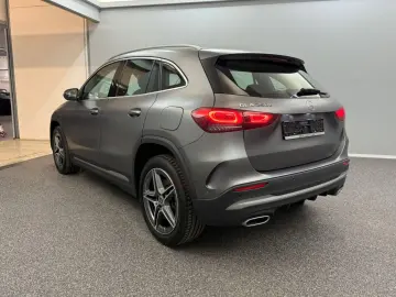 GLA 250e AMG LINE KAM*WIDE*LED*CARPLAY*1-HAND