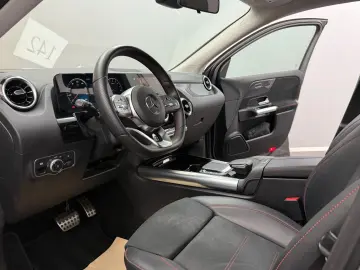 GLA 250e AMG LINE KAM*WIDE*LED*CARPLAY*1-HAND