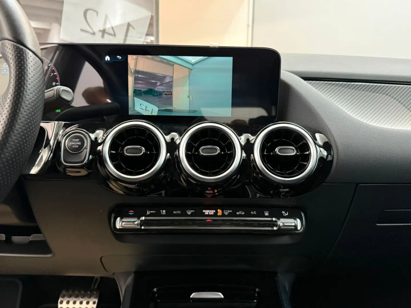 GLA 250e AMG LINE KAM*WIDE*LED*CARPLAY*1-HAND