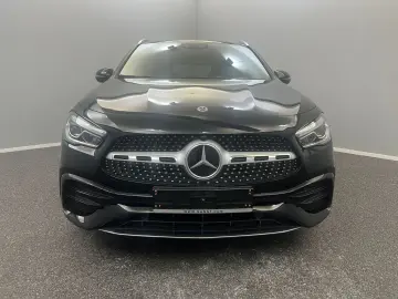GLA 220d 4M AMG LINE*LED*ACC*DISTR+*KAM*WIDE