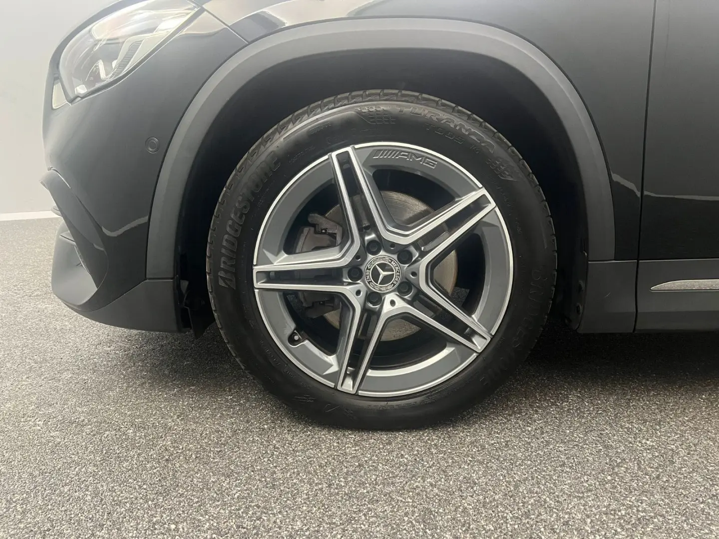 GLA 220d 4M AMG LINE*LED*ACC*DISTR+*KAM*WIDE