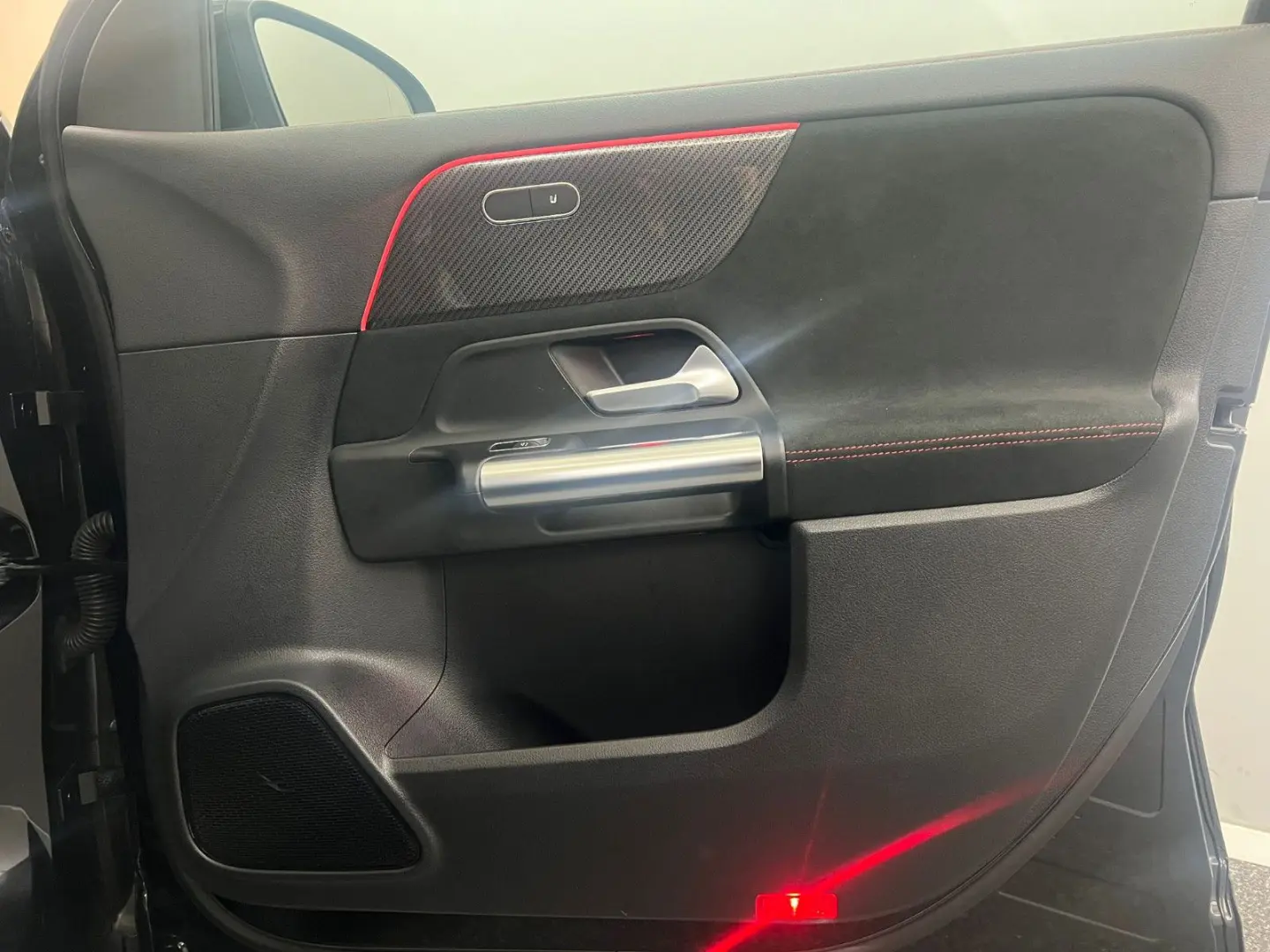 GLA 220d 4M AMG LINE*LED*ACC*DISTR+*KAM*WIDE