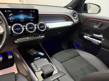 EQB 350 4M AMG LINE*7SITZ*PANO*ACC*BURM*EINMALIG