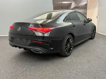 CLA 220 d AMG-LINE*PANO*MBEAM*KAM*AMBI-LIGHT*19Z